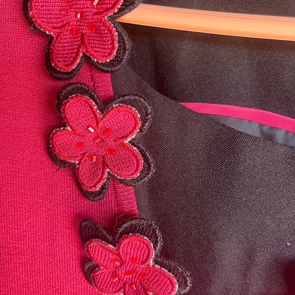 Not a set-goes together perfect Ladies Black Dress Size 14 Sweater Hot Pink L - Picture 3 of 4